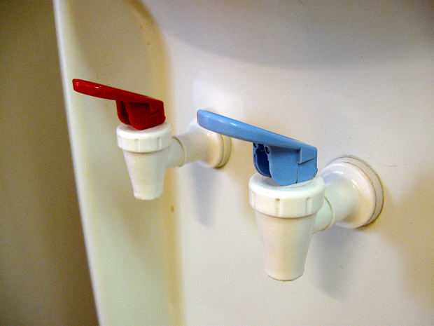 Water dispenser