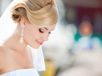 Beautiful bride on an outdoor wedding