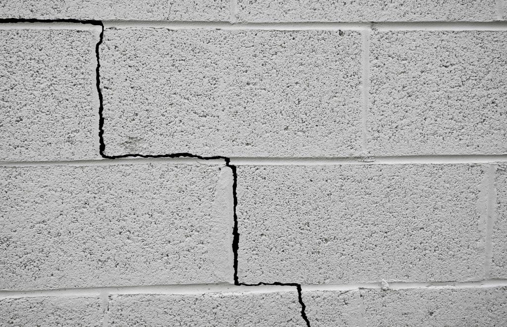 foundation crack effect seen on a wall