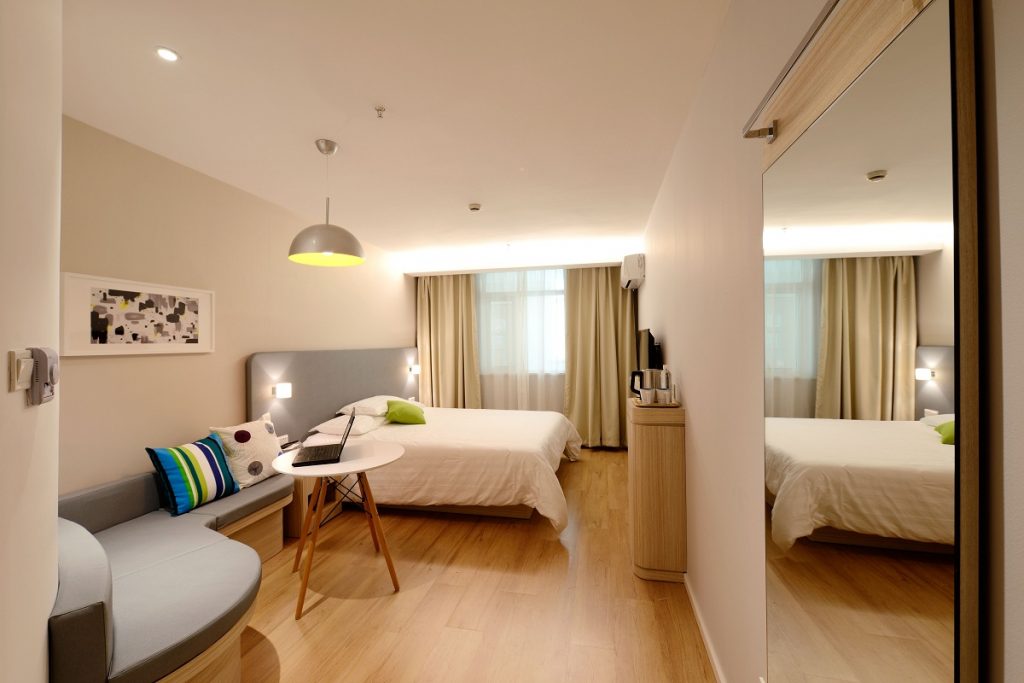 Mirror on small space